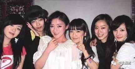 娛樂圈吃瓜閨蜜小說,閨蜜情深，瓜田秘事