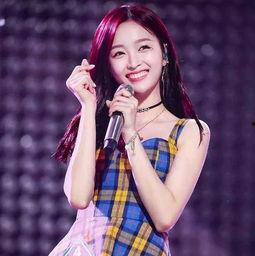 娛樂(lè)吃瓜君吳宣儀,娛樂(lè)吃瓜界的“瓜王”